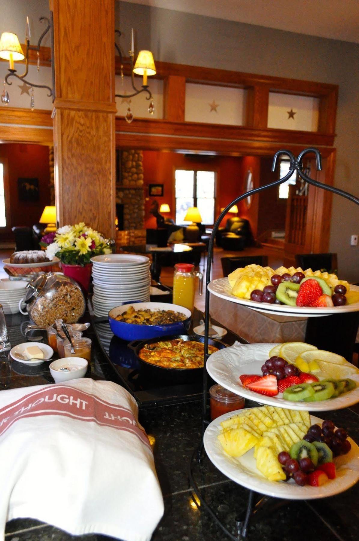 The Bradley Boulder Inn מראה חיצוני תמונה